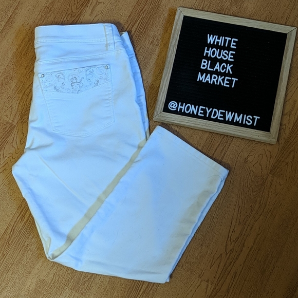 White House Black Market Denim - 🌹5/25🌹WHITE HOUSE BLACK MARKET Noir Slim Crop White Pant